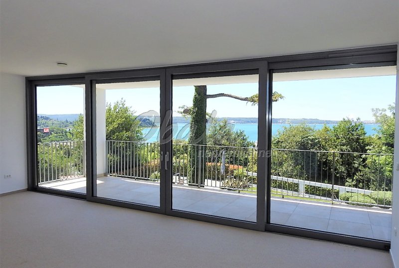 Nepremičnina Portorož, center, bližina hotela Palace - galerija 21