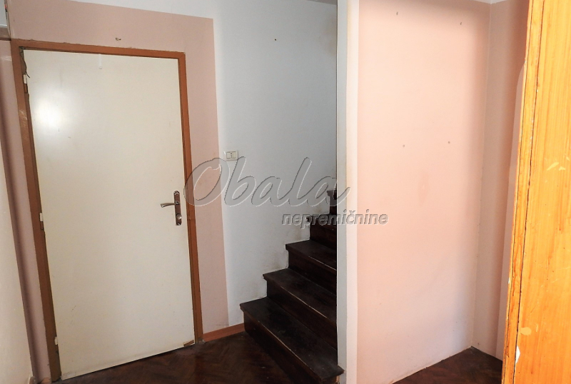 Nepremičnina Piran, Trg 1. Maja - galerija 17