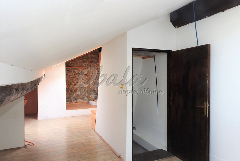 Nepremičnina Piran, Trg 1. Maja - galerija 21