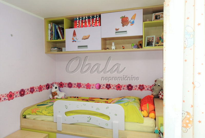 Nepremičnina Koper, Bo&scaron;amarin - galerija 21