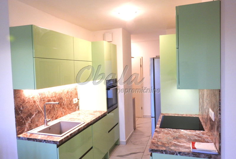 Realestate Lucija, bližina Mercator Diskonta - galerija 10