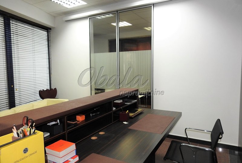 Realestate Lucija, Trgovsko poslovni center - TPC Lucija - galerija 8
