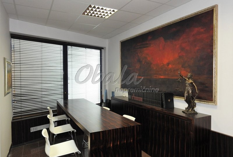 Realestate Lucija, Trgovsko poslovni center - TPC Lucija - galerija 11