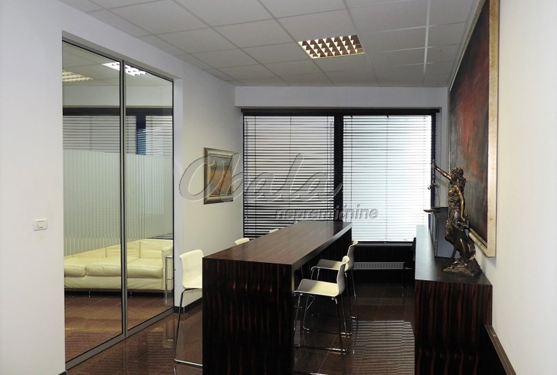 Realestate Lucija, Trgovsko poslovni center - TPC Lucija - galerija 13