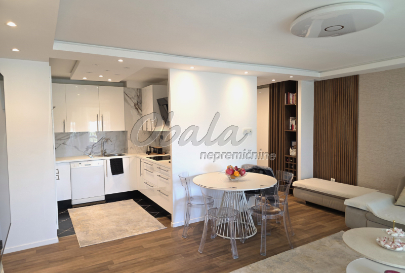 Nepremičnina Lucija, pri osnovni šoli