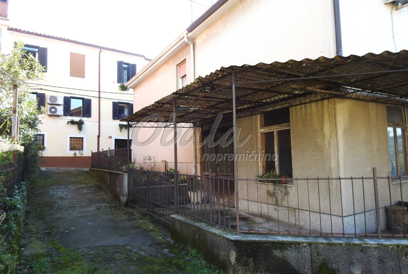 Nepremičnina Izola, rob starega mesta, le 100 m od morja - galerija 6