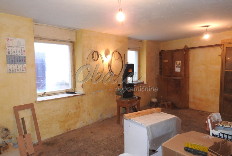 Nepremičnina Izola, rob starega mesta, le 100 m od morja - galerija 9