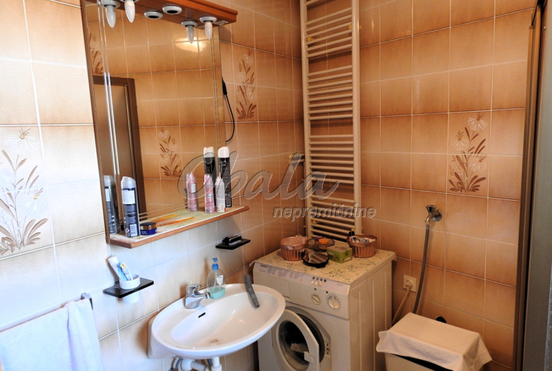 Nepremičnina Izola, rob starega mesta, le 100 m od morja - galerija 15