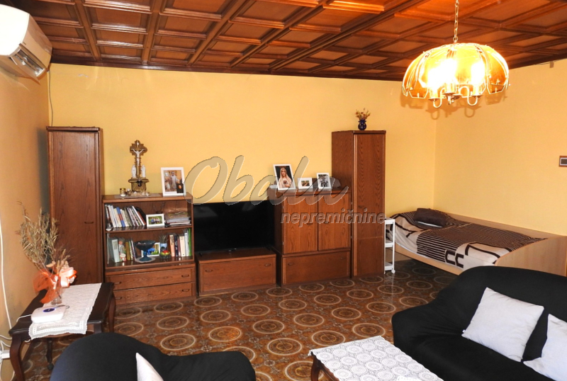 Nepremičnina Izola, rob starega mesta, le 100 m od morja - galerija 24