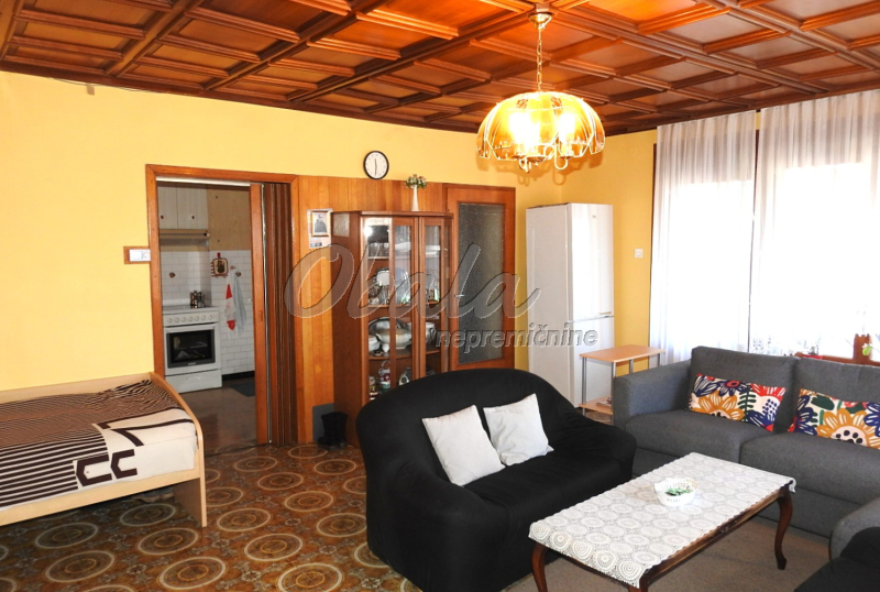 Nepremičnina Izola, rob starega mesta, le 100 m od morja - galerija 25