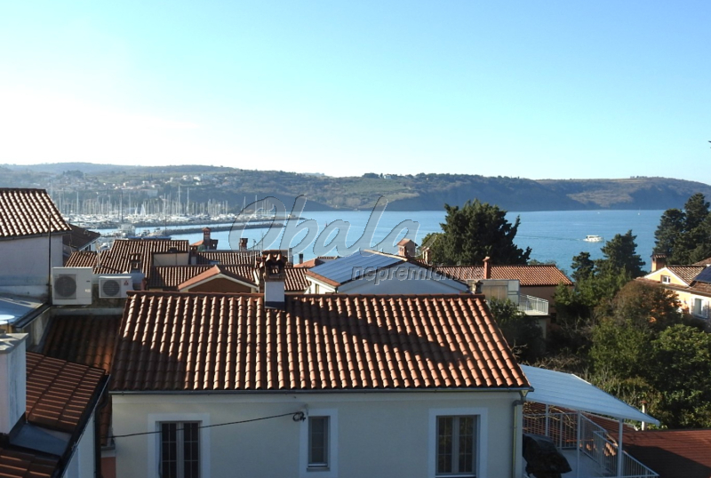 Nepremičnina Izola, rob starega mesta, le 100 m od morja - galerija 31
