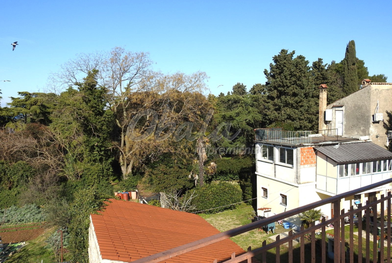 Nepremičnina Izola, rob starega mesta, le 100 m od morja - galerija 35