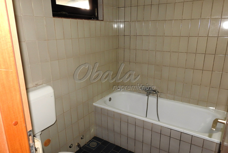 Nepremičnina Lucija, pri osnovni &scaron;oli - galerija 22