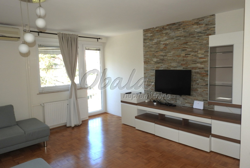 Nepremičnina Lucija, pri osnovni &scaron;oli