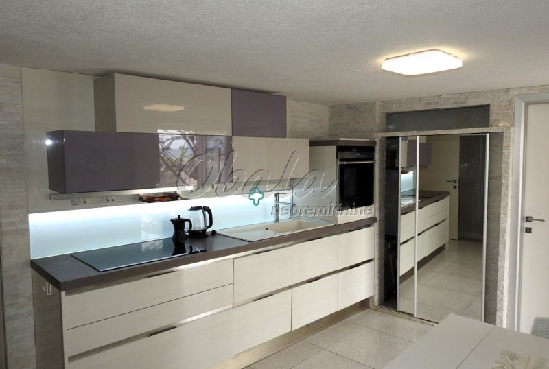 Nepremičnina Piran, Punta, prva vrsta ob morju - galerija 8