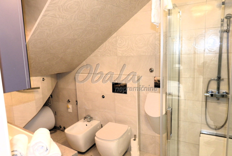 Nepremičnina Piran, Punta, prva vrsta ob morju - galerija 14