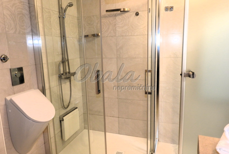 Nepremičnina Piran, Punta, prva vrsta ob morju - galerija 15