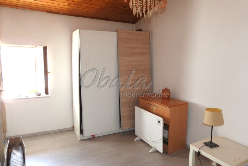 Nepremičnina Koper, Puče, manj&scaron;i zaselek pred vasjo - galerija 27