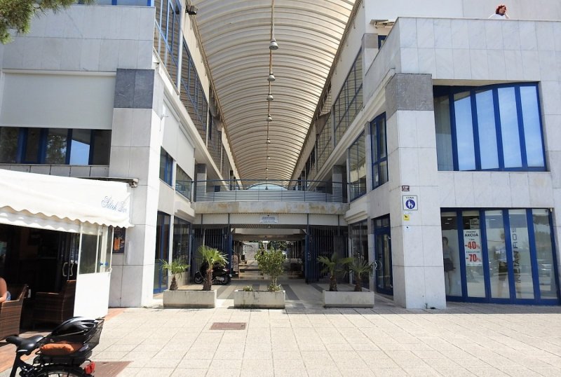 Realestate Lucija, Trgovsko poslovni center - TPC Lucija